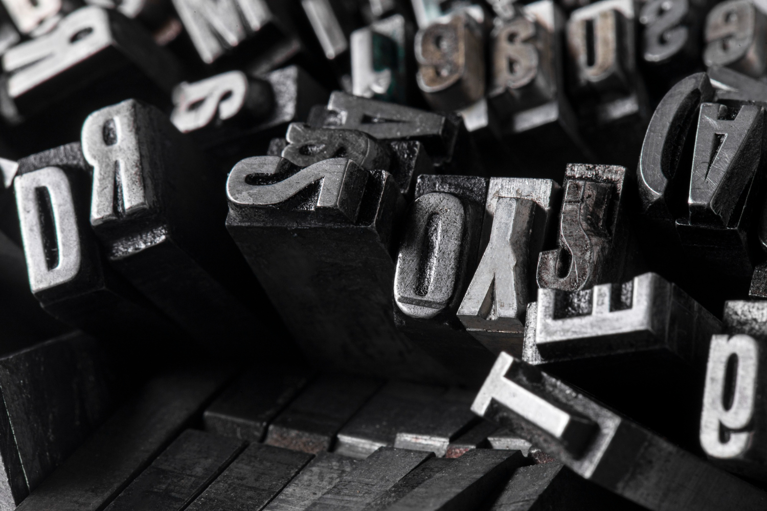 Letras de imprenta - Image by freepik